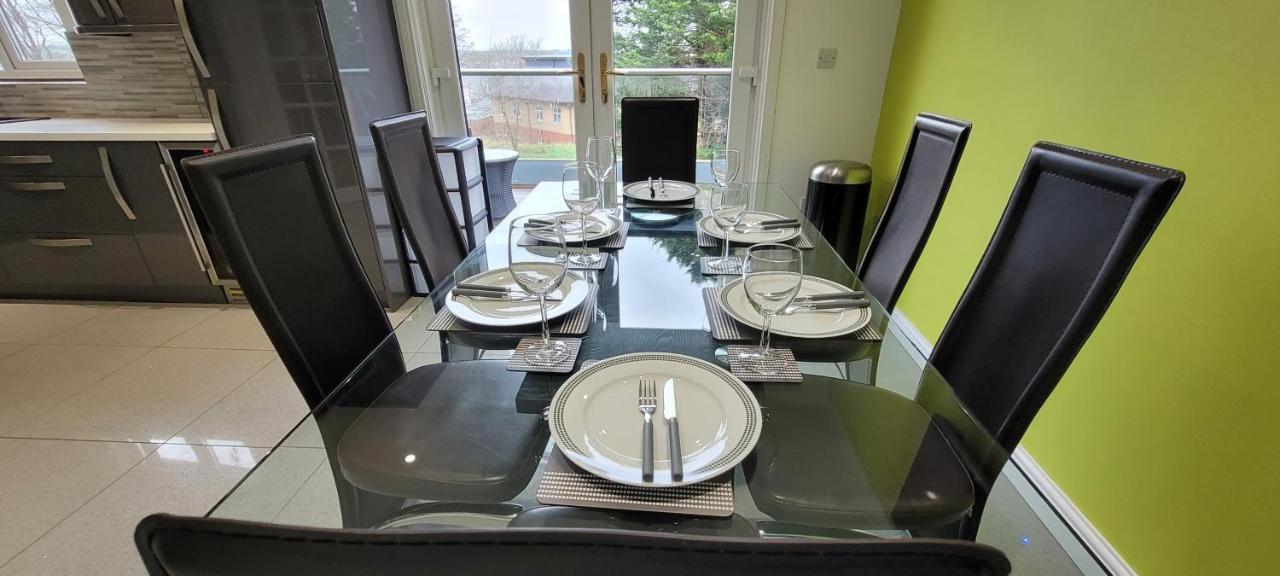 Tides Reach - 3 Bedroom Holiday Home - Llanreath - Pembroke Dock Extérieur photo